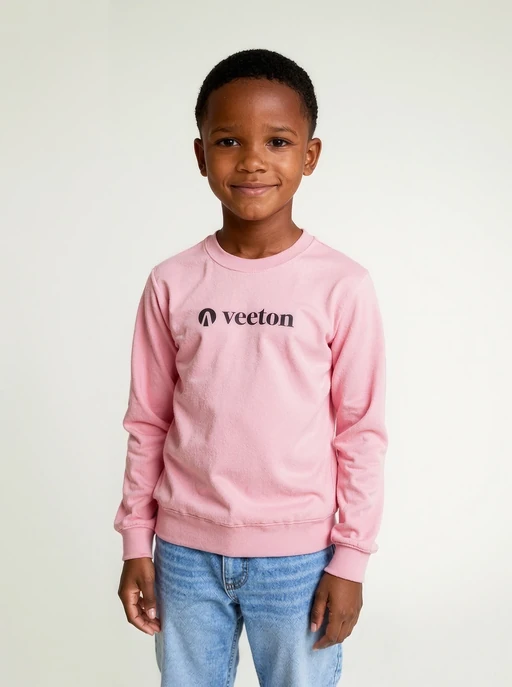 AI fashion model in pink Veeton sweatshirt and black cargo pants, full-body catalog photo
